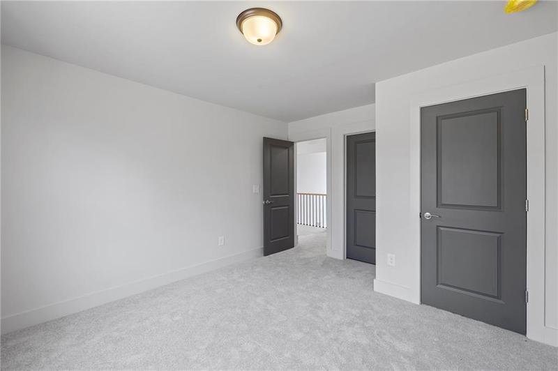 Image for property 204 Races Road, Hoschton, GA 30548
