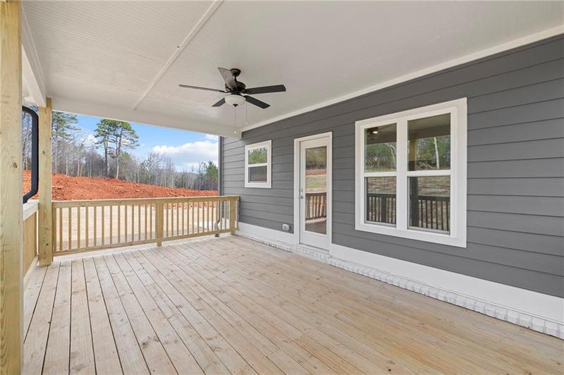 Image for property 204 Races Road, Hoschton, GA 30548