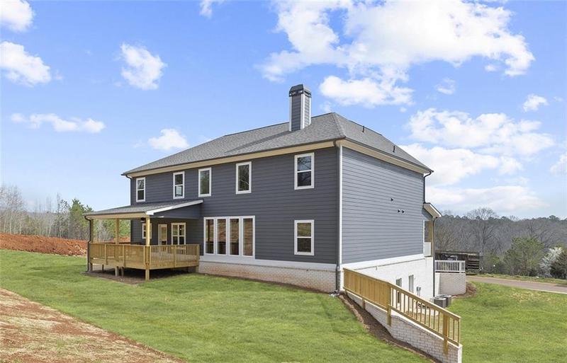 Image for property 204 Races Road, Hoschton, GA 30548