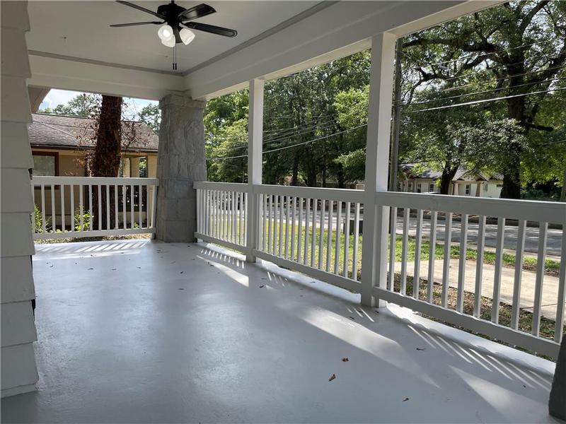 Image for property 916 Cascade Road, Atlanta, GA 30311