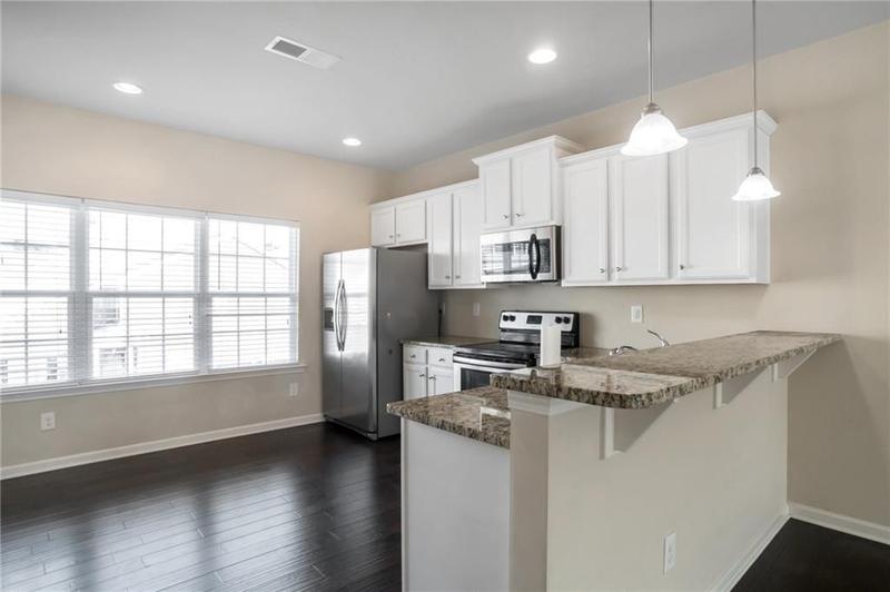 Image for property 4262 Buford Valley Way, Buford, GA 30518