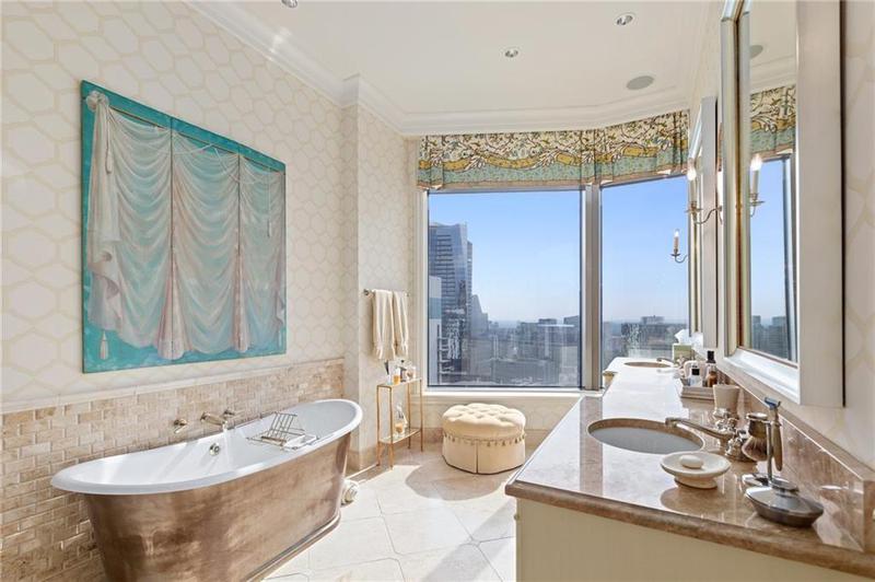 Image for property 3376 Peachtree Road 47A, Atlanta, GA 30326