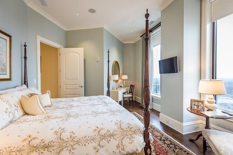Image for property 3376 Peachtree Road 47A, Atlanta, GA 30326