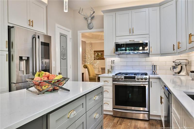 Image for property 525 Sycamore Point, Woodstock, GA 30189