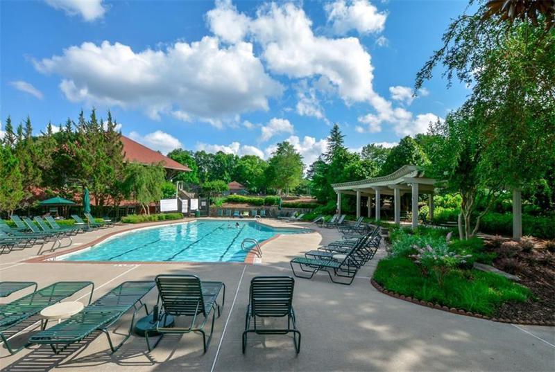 Image for property 525 Sycamore Point, Woodstock, GA 30189