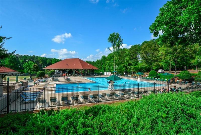 Image for property 525 Sycamore Point, Woodstock, GA 30189