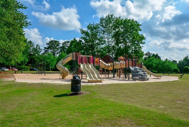 Image for property 525 Sycamore Point, Woodstock, GA 30189