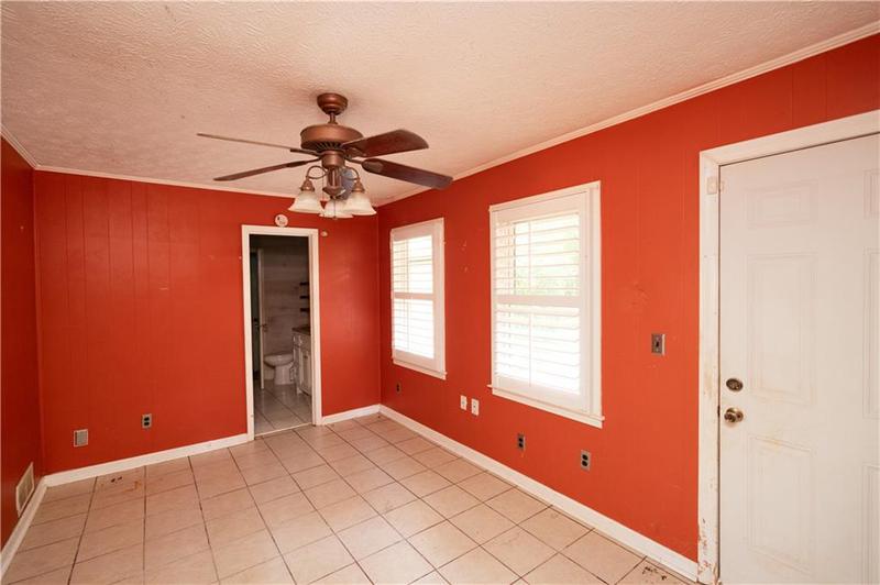 Image for property 1552 Todd Lane, Lilburn, GA 30047