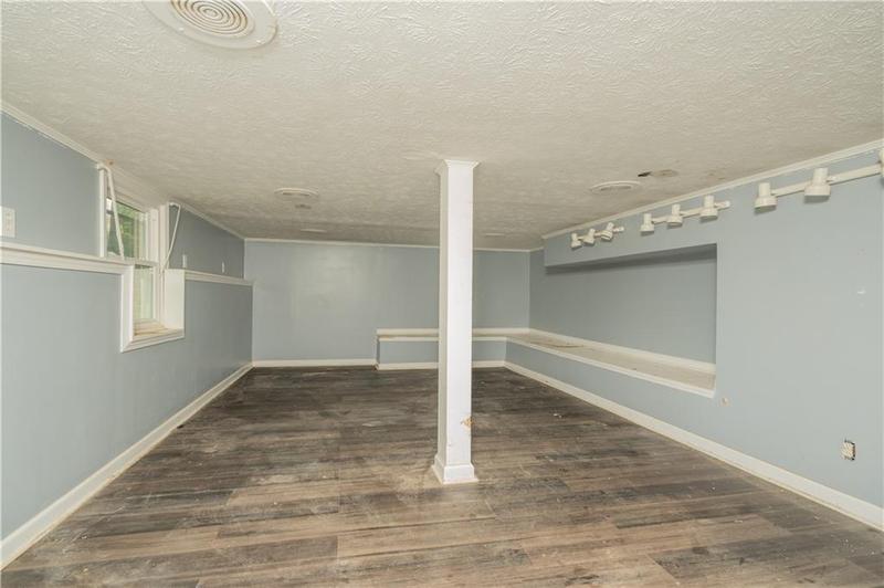 Image for property 1552 Todd Lane, Lilburn, GA 30047