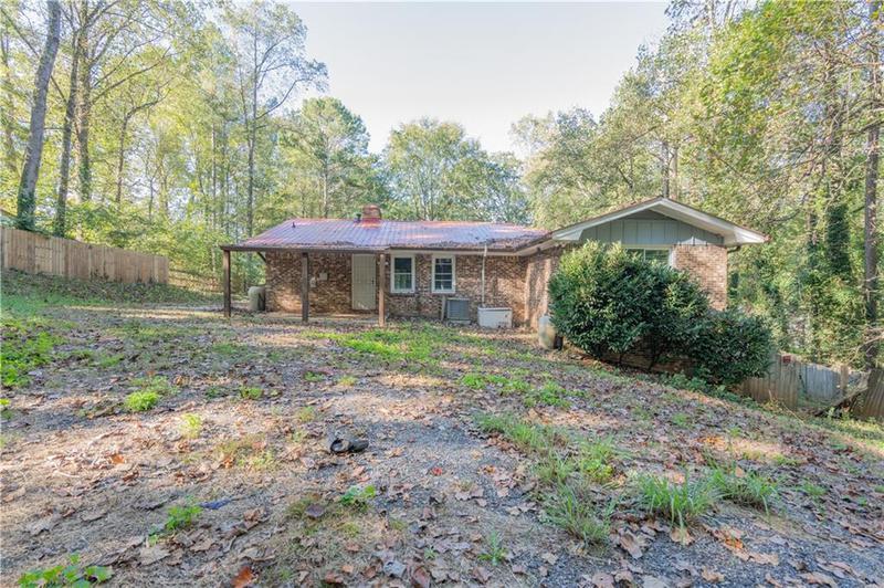 Image for property 1552 Todd Lane, Lilburn, GA 30047