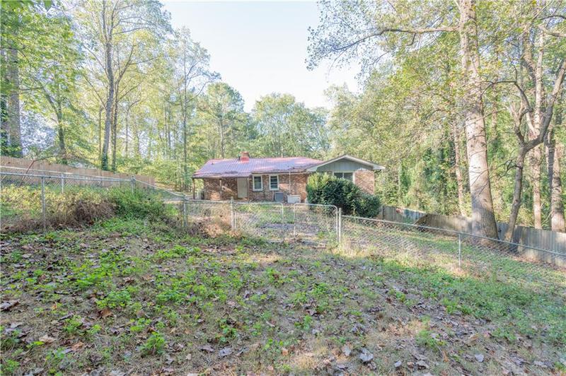Image for property 1552 Todd Lane, Lilburn, GA 30047