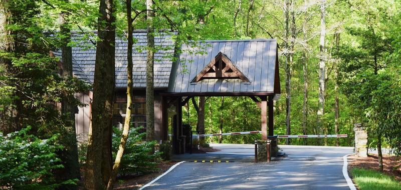 Image for property 208 Trout Lily Trail, Big Canoe, GA 30143