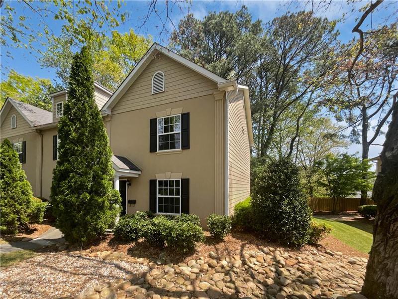 Image for property 806 Brighton Point, Atlanta, GA 30328