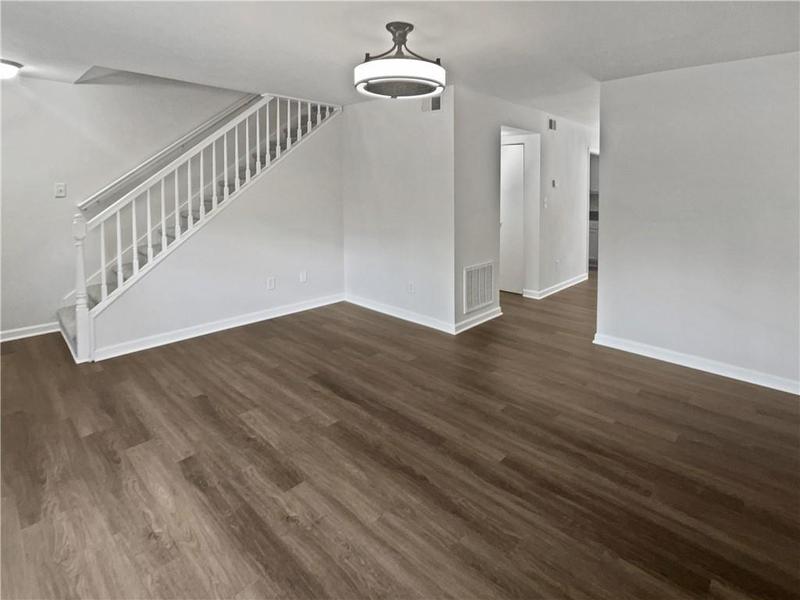 Image for property 806 Brighton Point, Atlanta, GA 30328