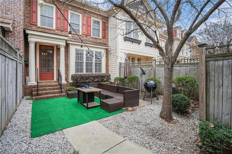 Image for property 6084 Holly Park Lane, Mableton, GA 30126