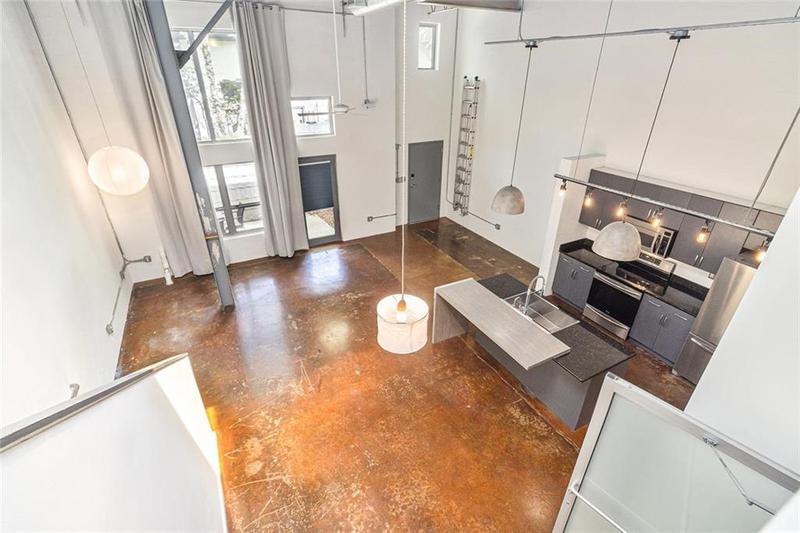 Image for property 195 Arizona Avenue 102, Atlanta, GA 30307