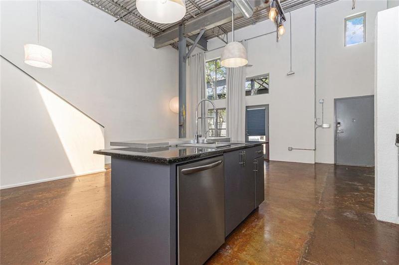 Image for property 195 Arizona Avenue 102, Atlanta, GA 30307