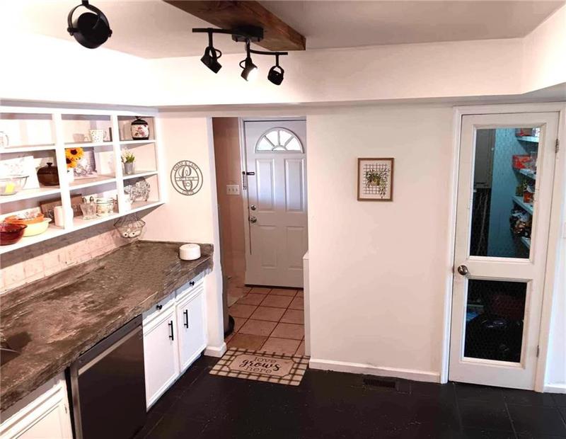 Image for property 278 Pratten Drive, Cleveland, GA 30528