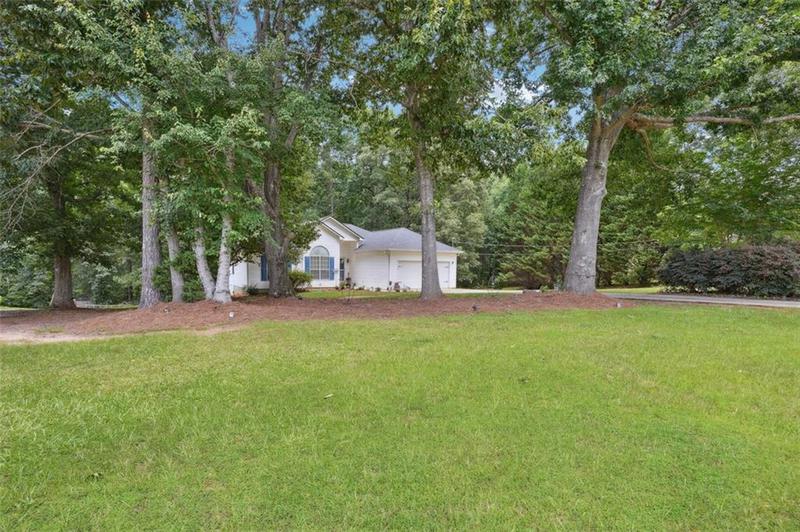 Image for property 408 Victoria Place Drive, Locust Grove, GA 30248