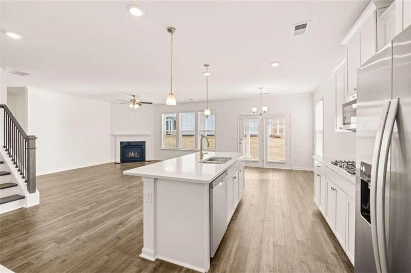 Image for property 1728 Lacebark Elm Way, Lawrenceville, GA 30045