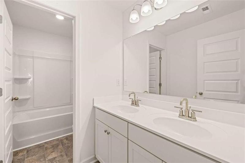 Image for property 1728 Lacebark Elm Way, Lawrenceville, GA 30045