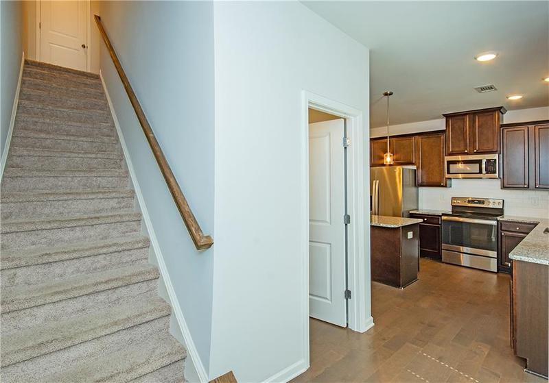 Image for property 2539 Hedgeway Circle, Kennesaw, GA 30144