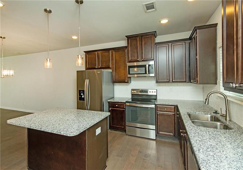 Image for property 2539 Hedgeway Circle, Kennesaw, GA 30144
