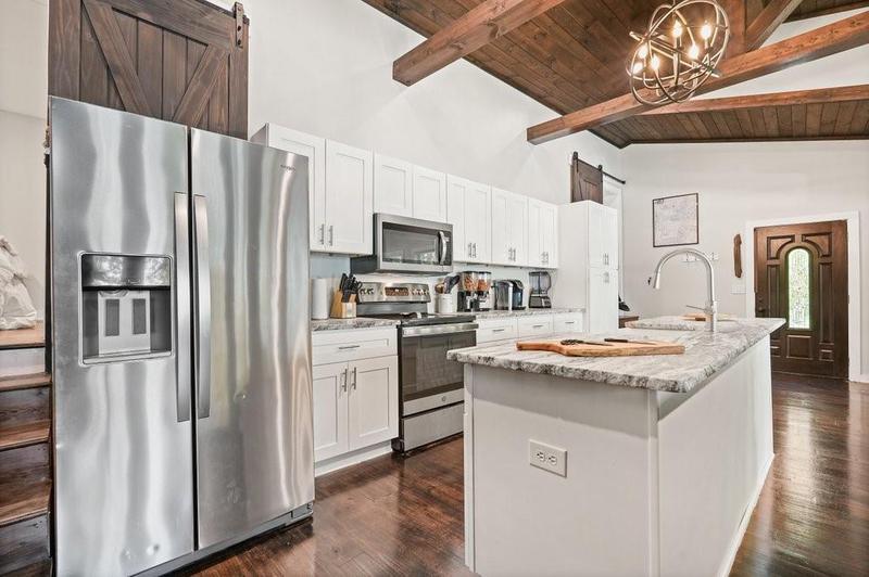 Image for property 7 Yachting Way, Acworth, GA 30102