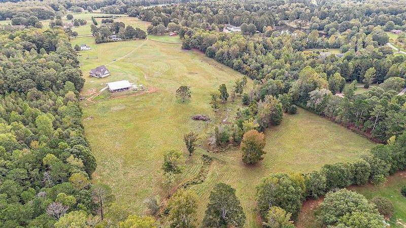 Image for property 533 Buffalo Creek Road, Carrollton, GA 30117
