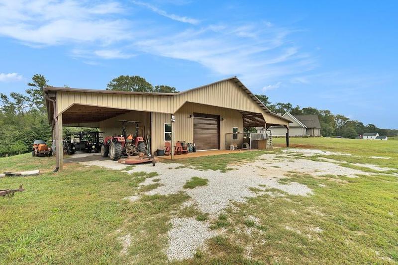 Image for property 533 Buffalo Creek Road, Carrollton, GA 30117