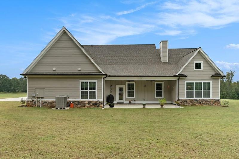 Image for property 533 Buffalo Creek Road, Carrollton, GA 30117