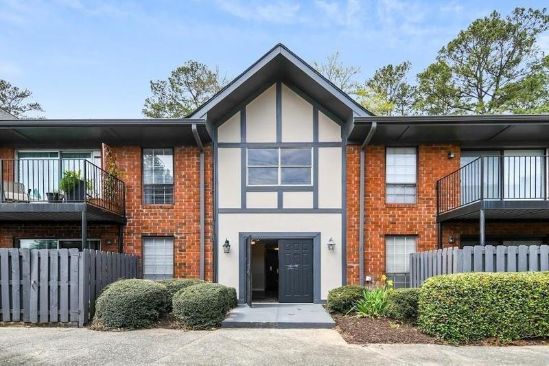 Image for property 6851 Roswell Road A-12, Atlanta, GA 30328