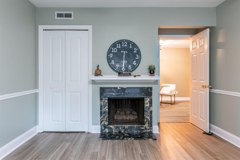 Image for property 6851 Roswell Road A-12, Atlanta, GA 30328