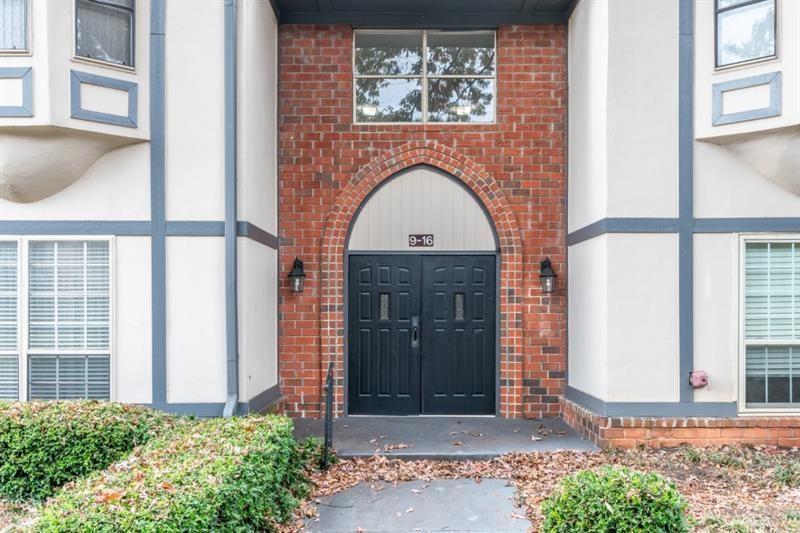 Image for property 6851 Roswell Road A-12, Atlanta, GA 30328