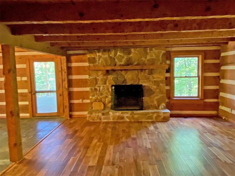 Image for property 802 Pine Knot Drive, Cleveland, GA 30528