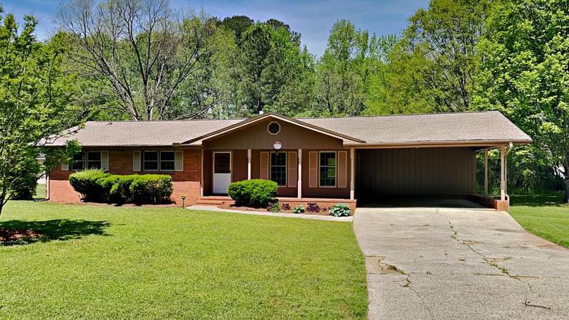 Image for property 1829 Cherokee Way, Riverdale, GA 30296