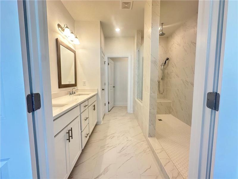 Image for property 518 Healy Drive 68, Cumming, GA 30040