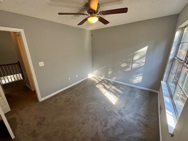Image for property 2572 Laurel Circle, Atlanta, GA 30311