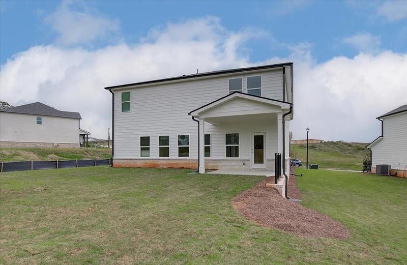 Image for property 355 Sope Creek Circle, Pendergrass, GA 30567