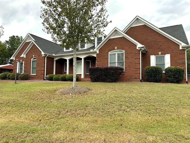 Image for property 40 Powell Road, Adairsville, GA 30103