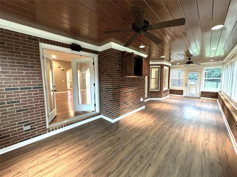 Image for property 40 Powell Road, Adairsville, GA 30103