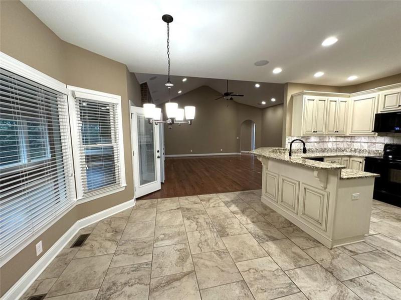 Image for property 40 Powell Road, Adairsville, GA 30103