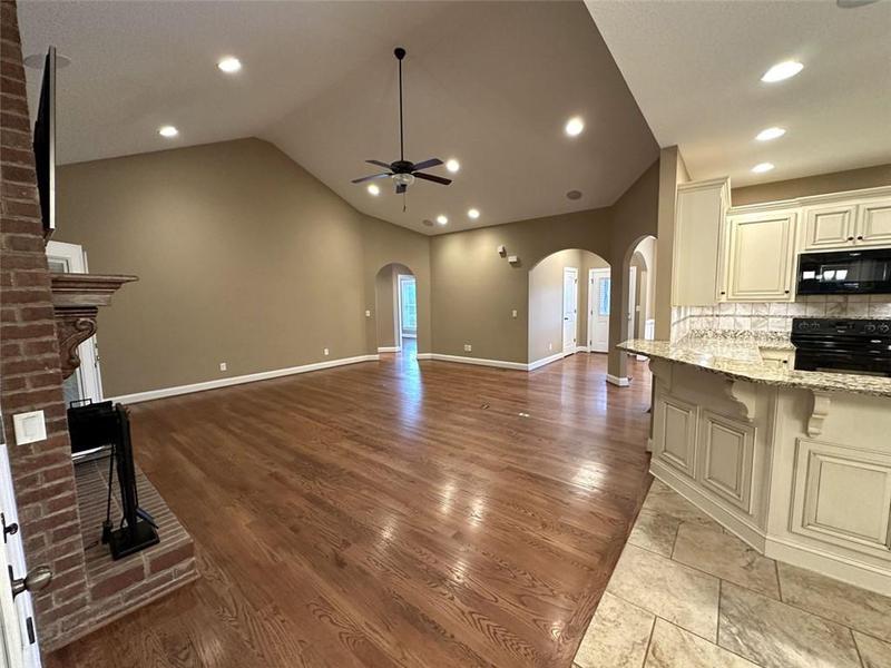 Image for property 40 Powell Road, Adairsville, GA 30103
