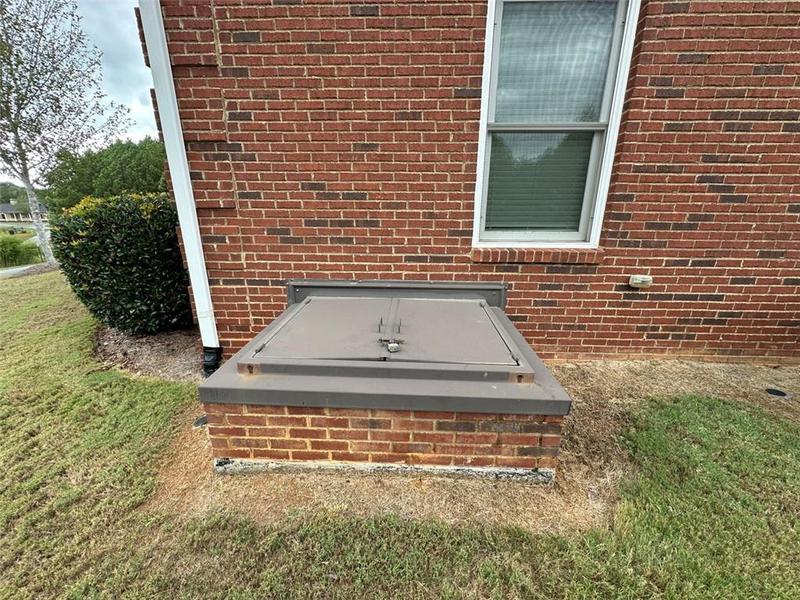 Image for property 40 Powell Road, Adairsville, GA 30103