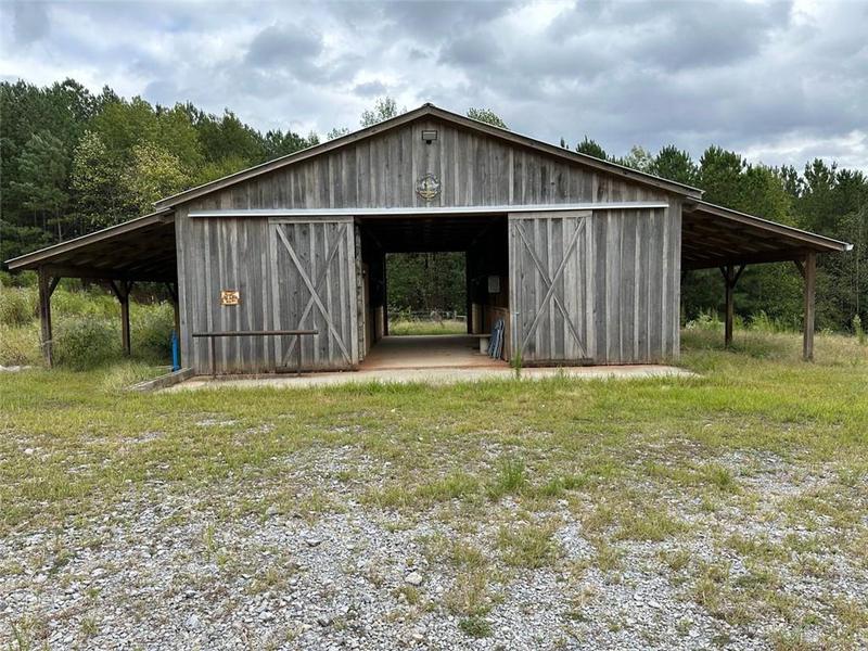 Image for property 40 Powell Road, Adairsville, GA 30103