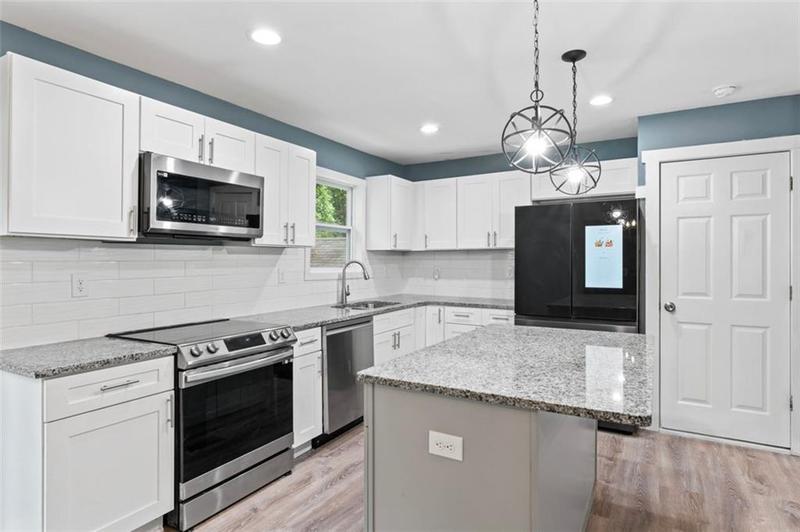 Image for property 4339 RUSHMORE Place, Forest Park, GA 30297