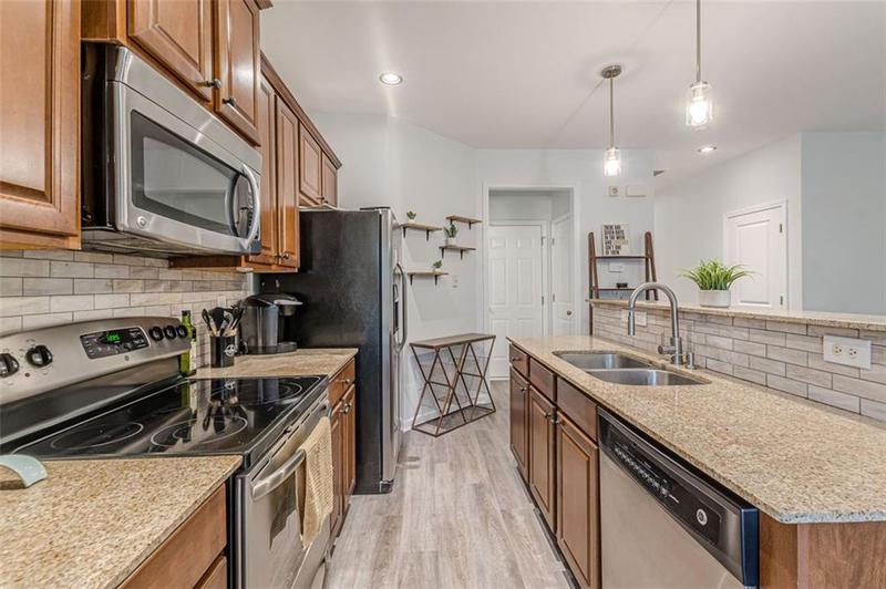 Image for property 469 TUFTON Trail, Atlanta, GA 30354