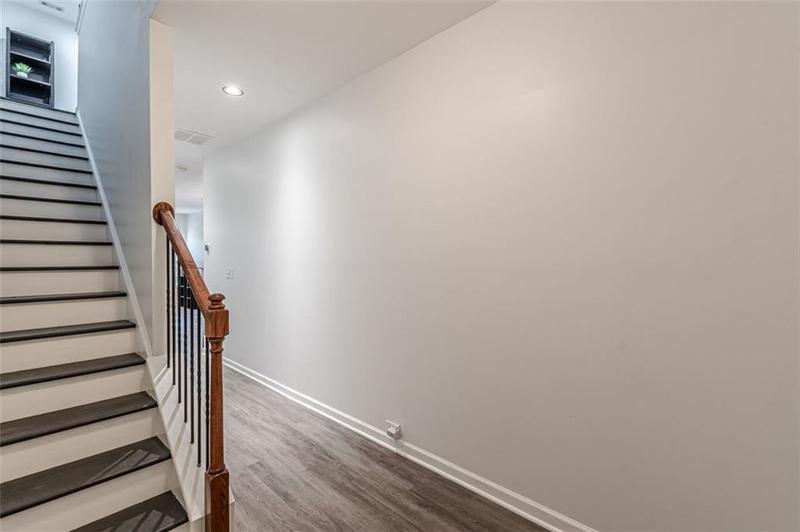 Image for property 469 TUFTON Trail, Atlanta, GA 30354