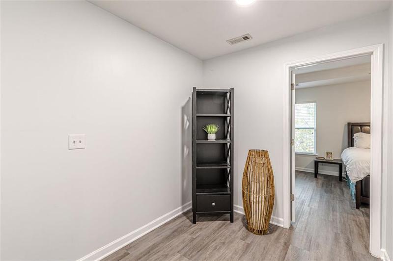 Image for property 469 TUFTON Trail, Atlanta, GA 30354