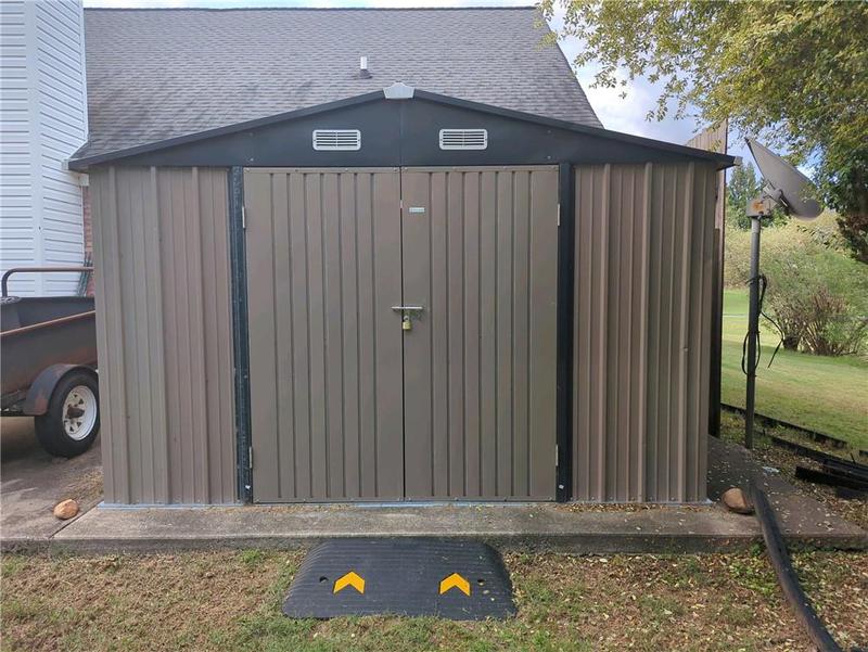 Image for property 7030 VALLEY LANDING Court, Cumming, GA 30041
